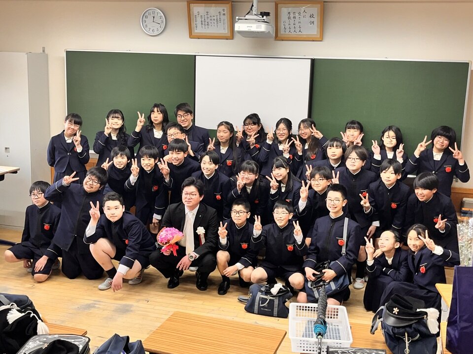 20250313185254-d51a9d63d3ba0c010163d64f3869a503ef9d7922.jpeg