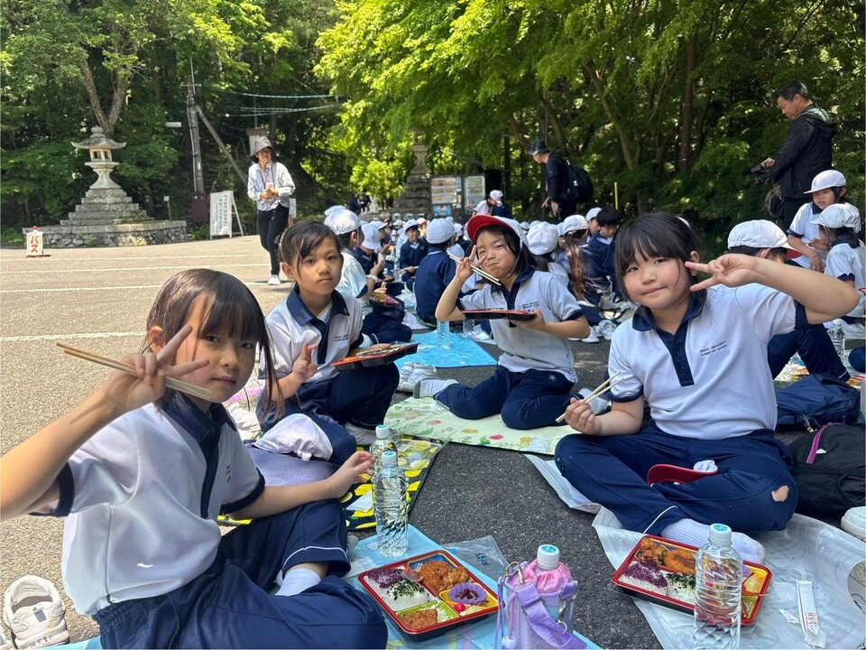 20260611165456-111b631bd6c78dd35742e9b410b7d21c9395f6b1.jpeg